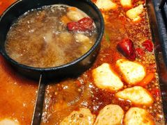 -老牌坊云南鱼豆花火锅(哈西万达店)