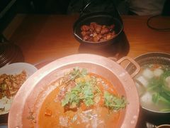 -吃饭皇帝大(长宁龙之梦店)
