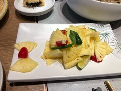 青柠檬拌鲜菠萝-云海肴·汽锅鸡·云南菜(领展购物广场·中关村店)