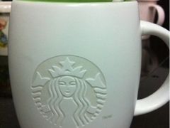 新一季的杯子-星巴克臻选(莘庄仲盛店)