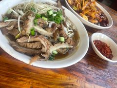-中和裴氏蹄花(府河路店)