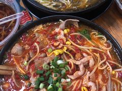 泡椒肉丝米线-李米线(总店)
