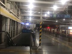 -知春路(地铁站)