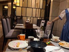 -广州万富希尔顿酒店·感趣自助餐厅·金秋蟹宴生蚝海鲜刺身