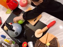 -Ours树朵家亲子餐厅(远策中心店)