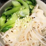 甜妈厨房之香辣葱油蔬菜什锦大碗宽面