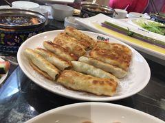 -何鲜菇火锅(大营盘店)