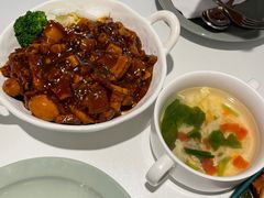-露露家咖啡店
