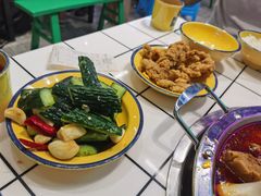 -晓彭肥肠鸡·泡椒鸡火锅(水木天地店)