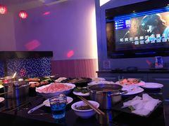 -唯爱KTV聚会餐厅(仙林东城汇店)