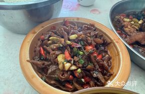 Stir-fried Pork Kidney and Liver with Sauce