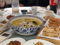 -鸭王烤鸭店(三里河店)