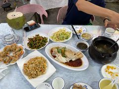 -范饭椰林川湘味海鲜·椰子鸡(三亚湾椰梦长廊店)