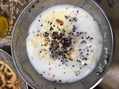 -白翔甜食店