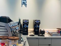 -星巴克臻选(上海淮海百盛购物中心店)