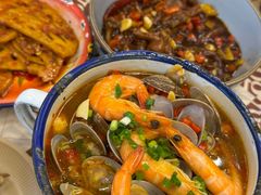 -老三样·旧食新味(绿地店)
