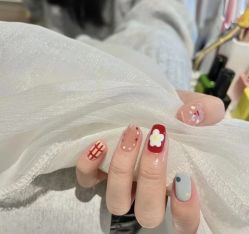 -MOMO·Nail美甲美睫
