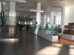 -奔驰北京极光星徽(四元桥店)