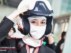 -上海保时捷体验中心