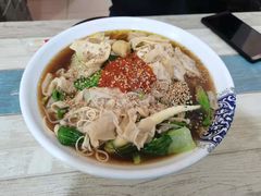 -老好吃清真麻辣烫