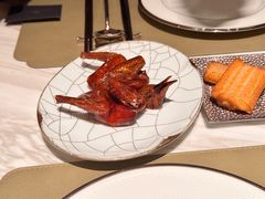 脆皮妙龄鸽-新荣记(新源南路店)