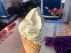 -古老冰山特色冰淇淋店(艾提尕尔店)