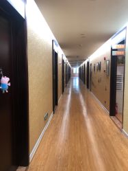 -卓玥国际月子会所(罗山路店)