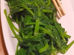 -渝信川菜 · 川味家常菜(财富购物中心店)