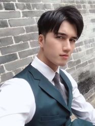 -予白婚纱礼服馆