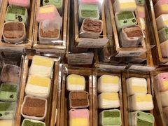 慕斯白玉卷-欧式面包坊(青岛万象城店)