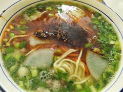 -陆元丰·兰州纯汤牛肉面(自强西路店)