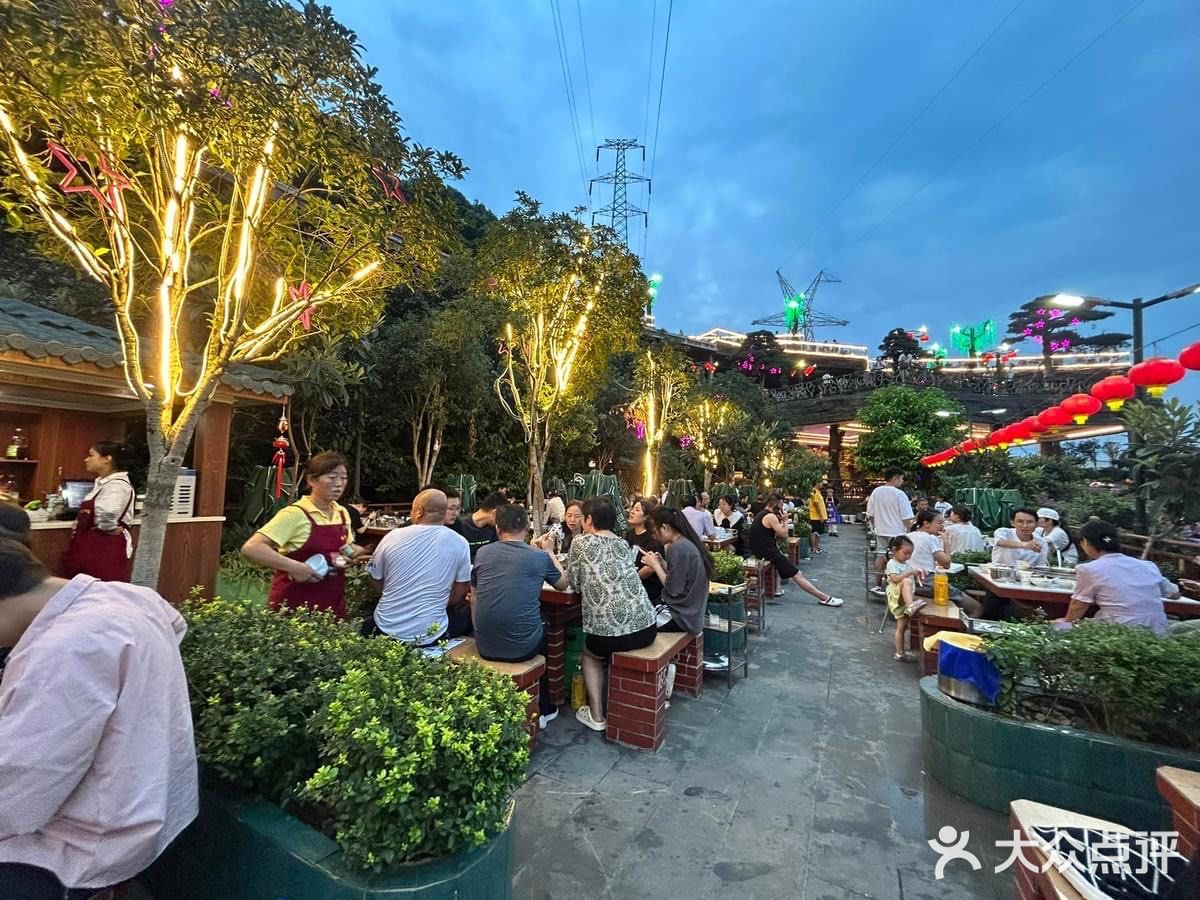 山顶火锅大秀我最红✨