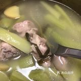 肉价上涨还是停不下来的仔排黄瓜汤