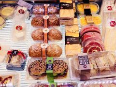 -85度C(生甜甜圈研究工坊·上海局门店)