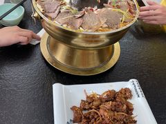 -撒拉人家.酸菜牦牛肉火锅