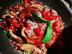 手撕扁担鸡-吃饭皇帝大(解放西路店)