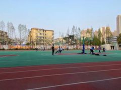 -上海市工商外国语学校