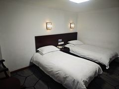 -黄山光明顶山庄