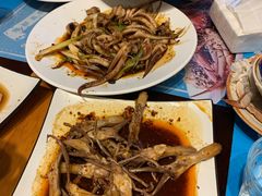 -臻鲜燕海鲜融合餐厅(金陵style店)