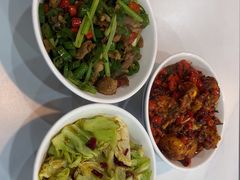 -独一佳老胡湘菜馆(矿山路店)