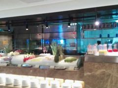 -小天鹅戴斯酒店鲸鲨百汇创作料理