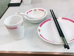 -东鑫记港式茶餐厅(南京东路店)