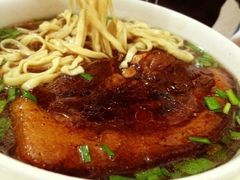-小龙大肉面馆