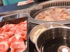 -烤路里·韩国品质自助烤肉(石路天虹4号店)