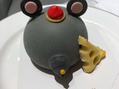 -Fridi Patisserie Cafe