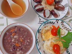 -臻爱住家月嫂育儿嫂(万达店)