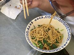 -梅溪·小伙子干挑面(安吉总店)