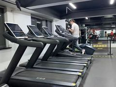 -坚果健身24小时工作室(定西路店)