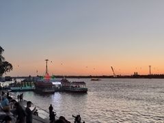 -人民防洪胜利纪念塔