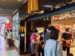 -麦当劳(中山公园龙之梦店)